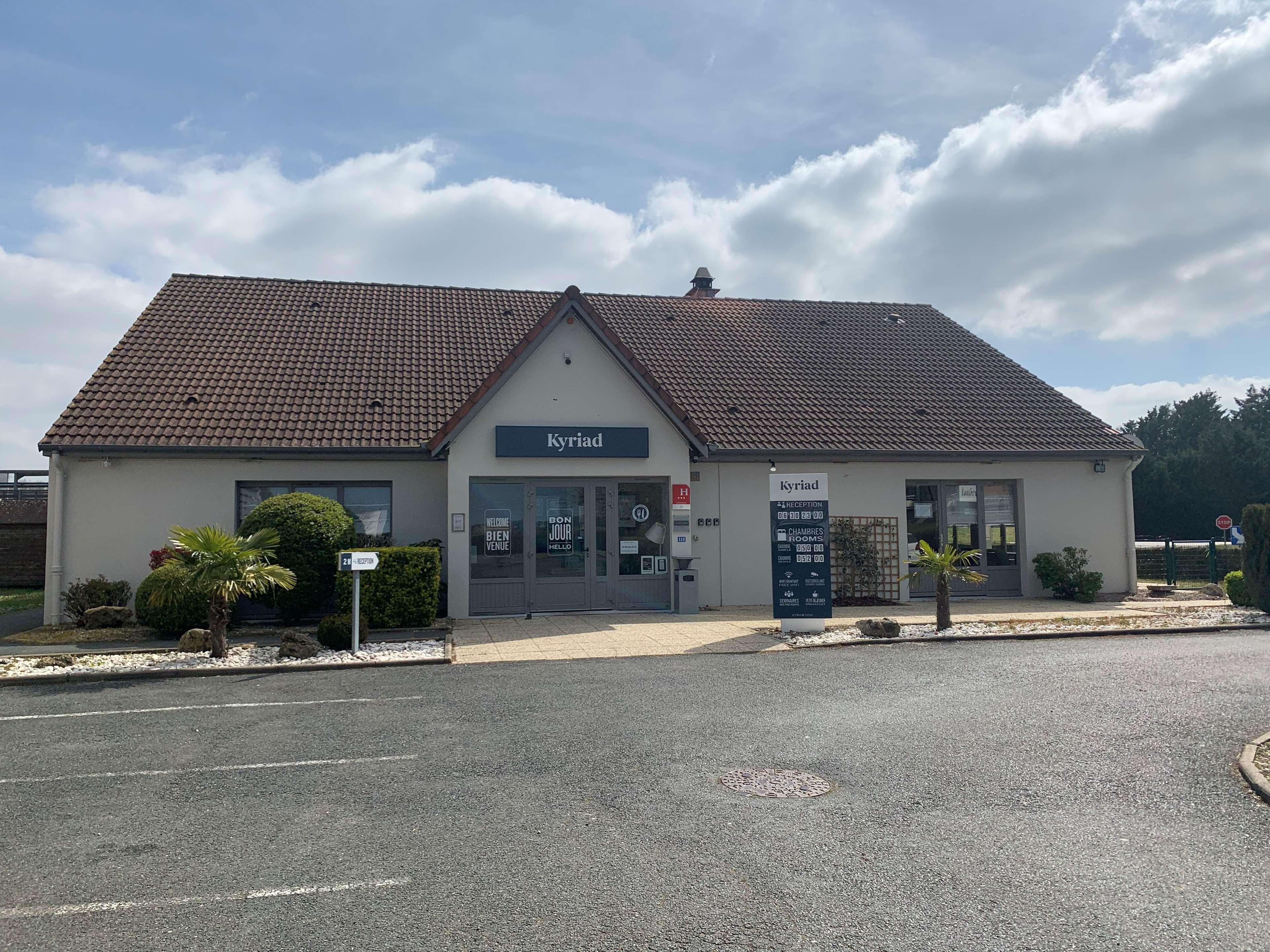 Kyriad Chateauroux - Saint-Maur Ngoại thất bức ảnh