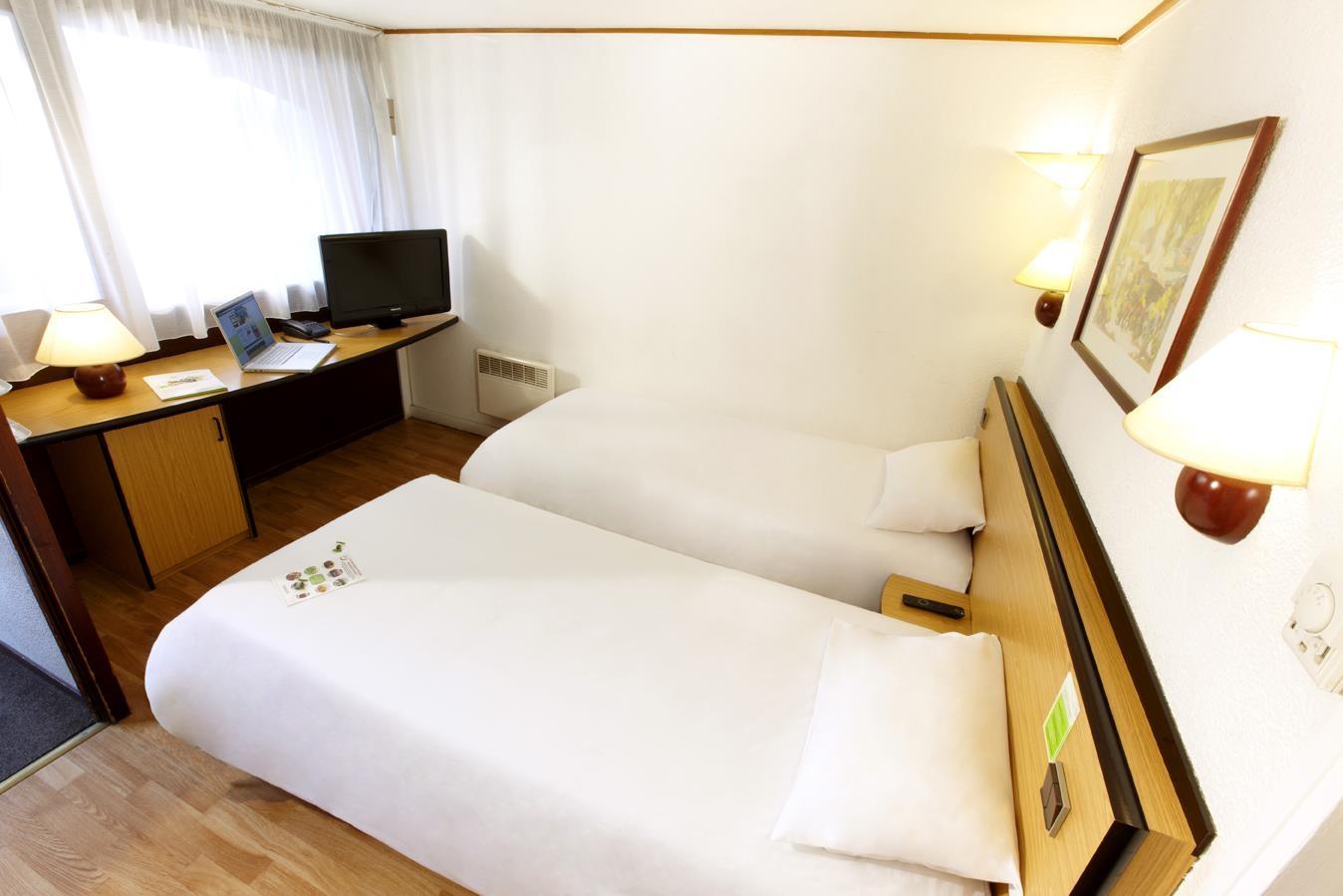 Kyriad Chateauroux - Saint-Maur Ngoại thất bức ảnh